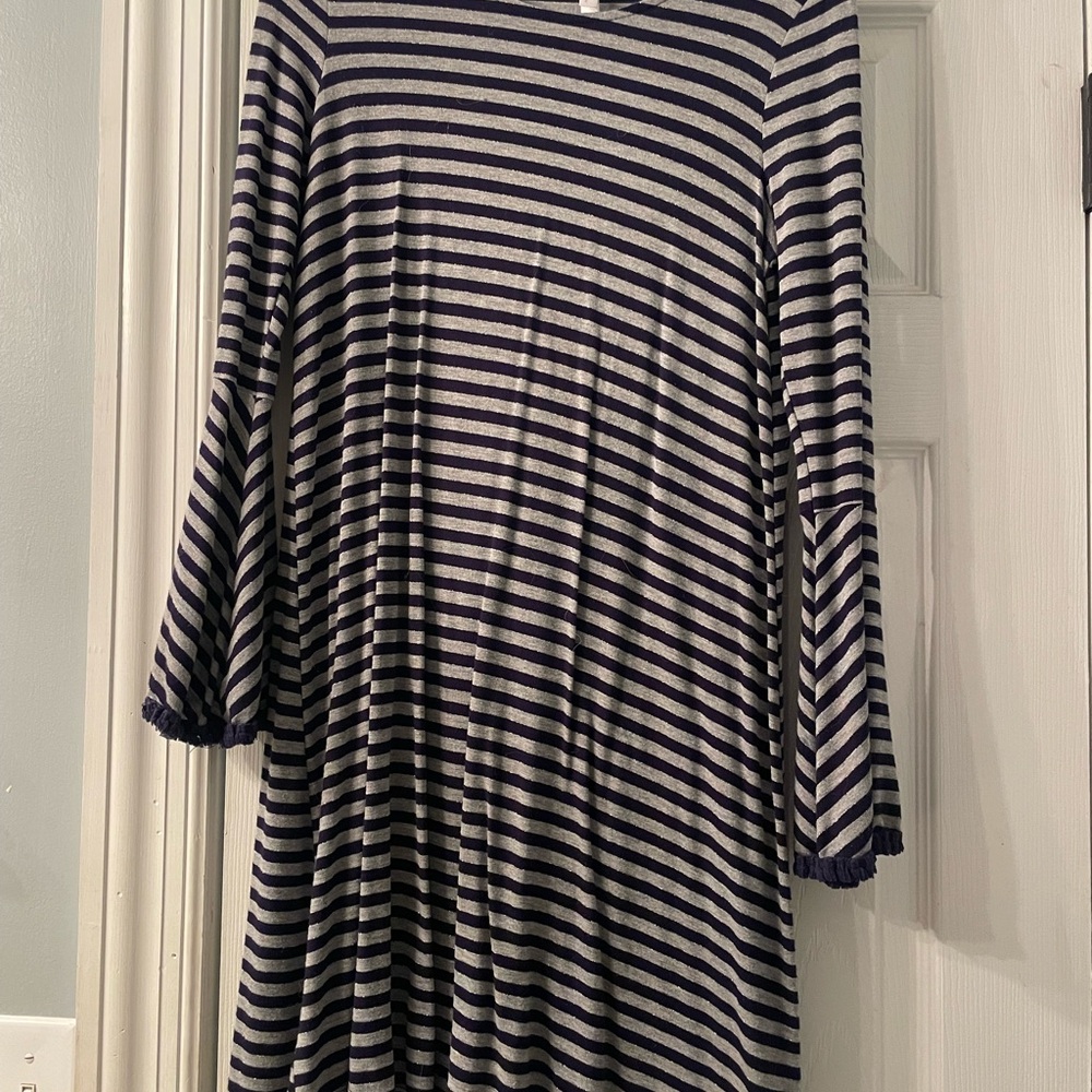 Xhilaration Navy and Gray Striped Top